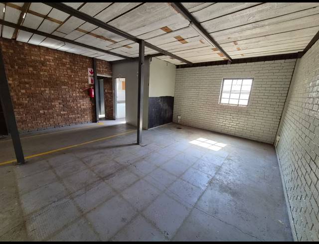 263M² WAREHOUSE TO LET IN WADEVILLE